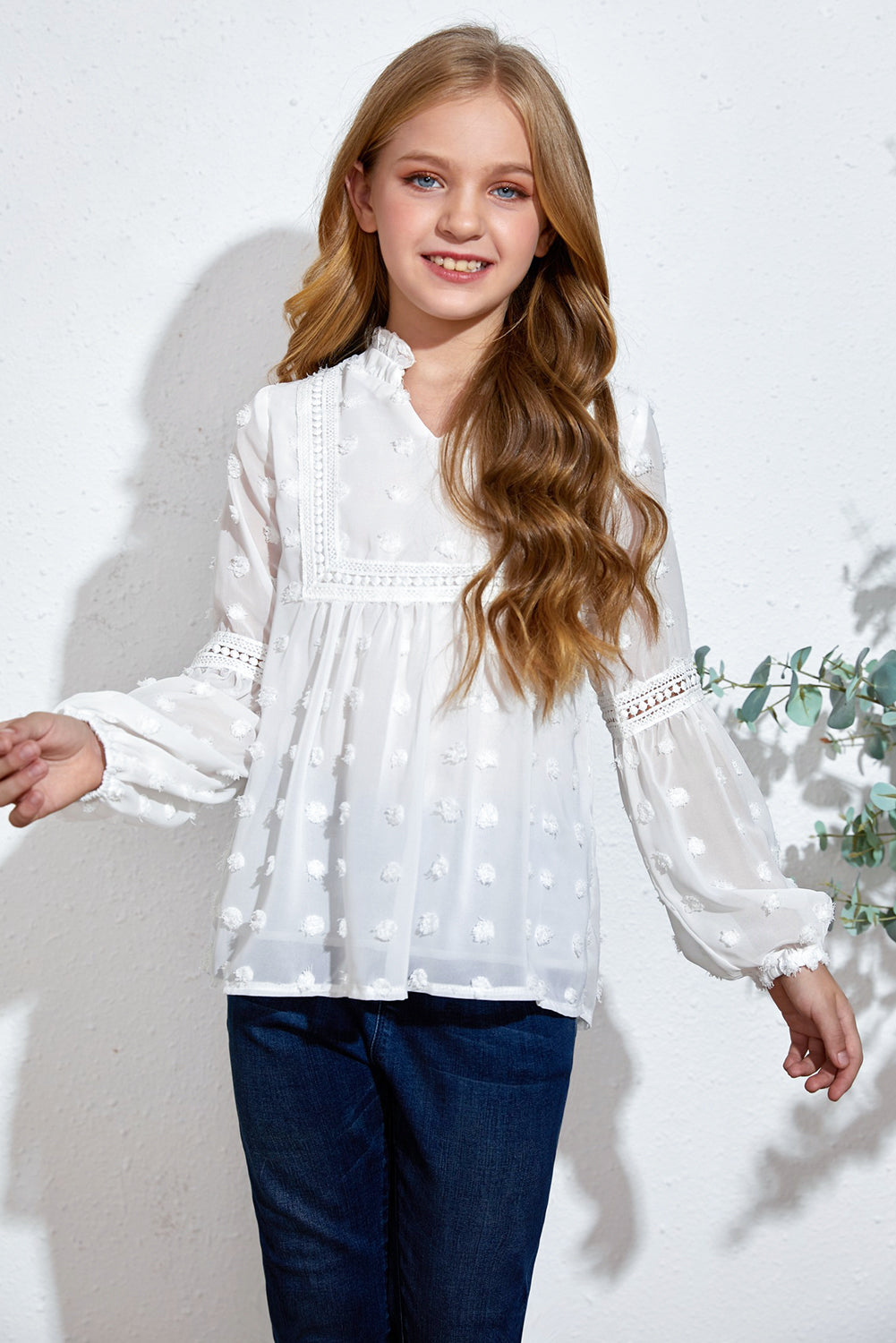 Girls Swiss Dot Spliced Lace Notched Blouse