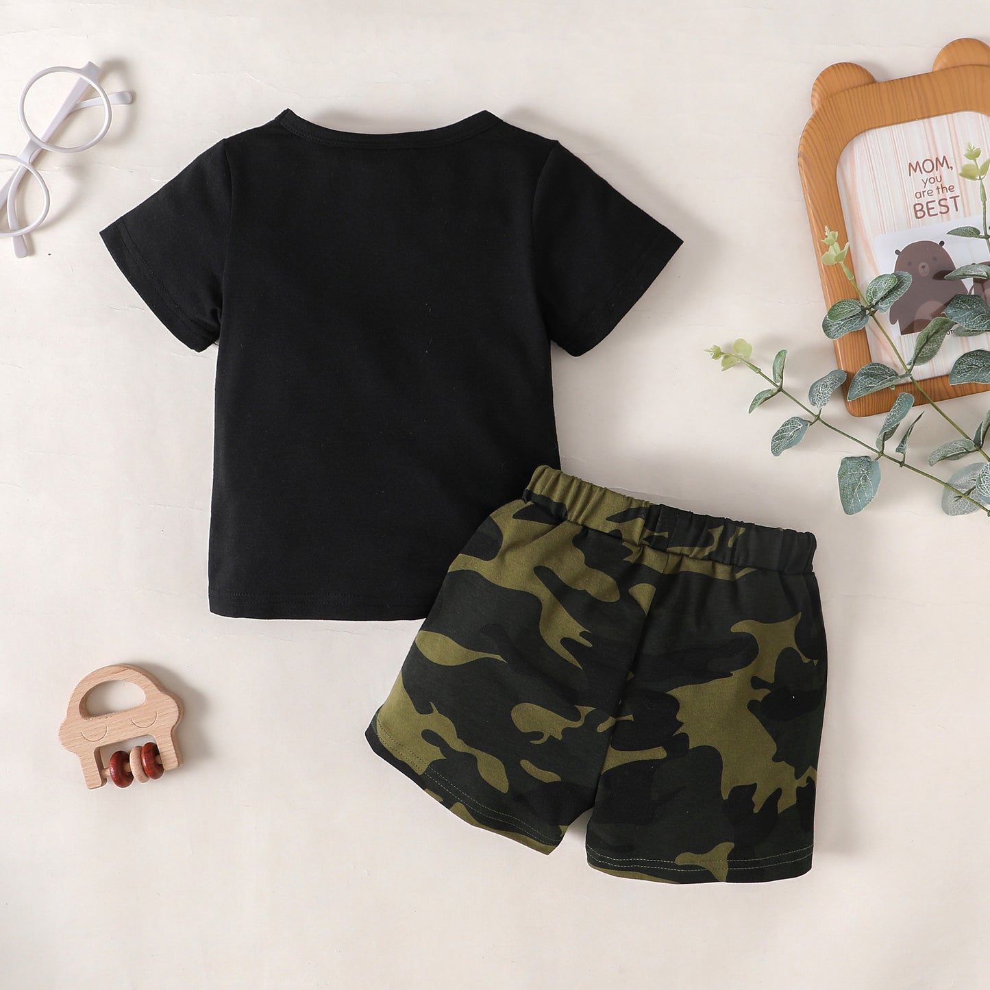 MAMA'S BOY Graphic T-Shirt and Camouflage Shorts Set