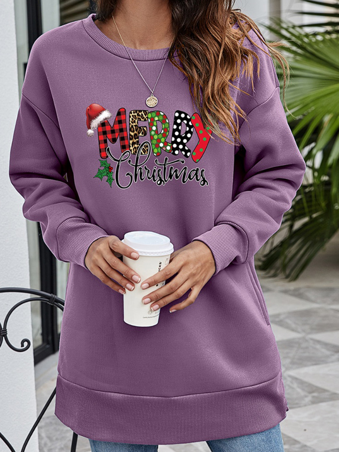 MERRY CHRISTMAS Graphic Sweatshirt