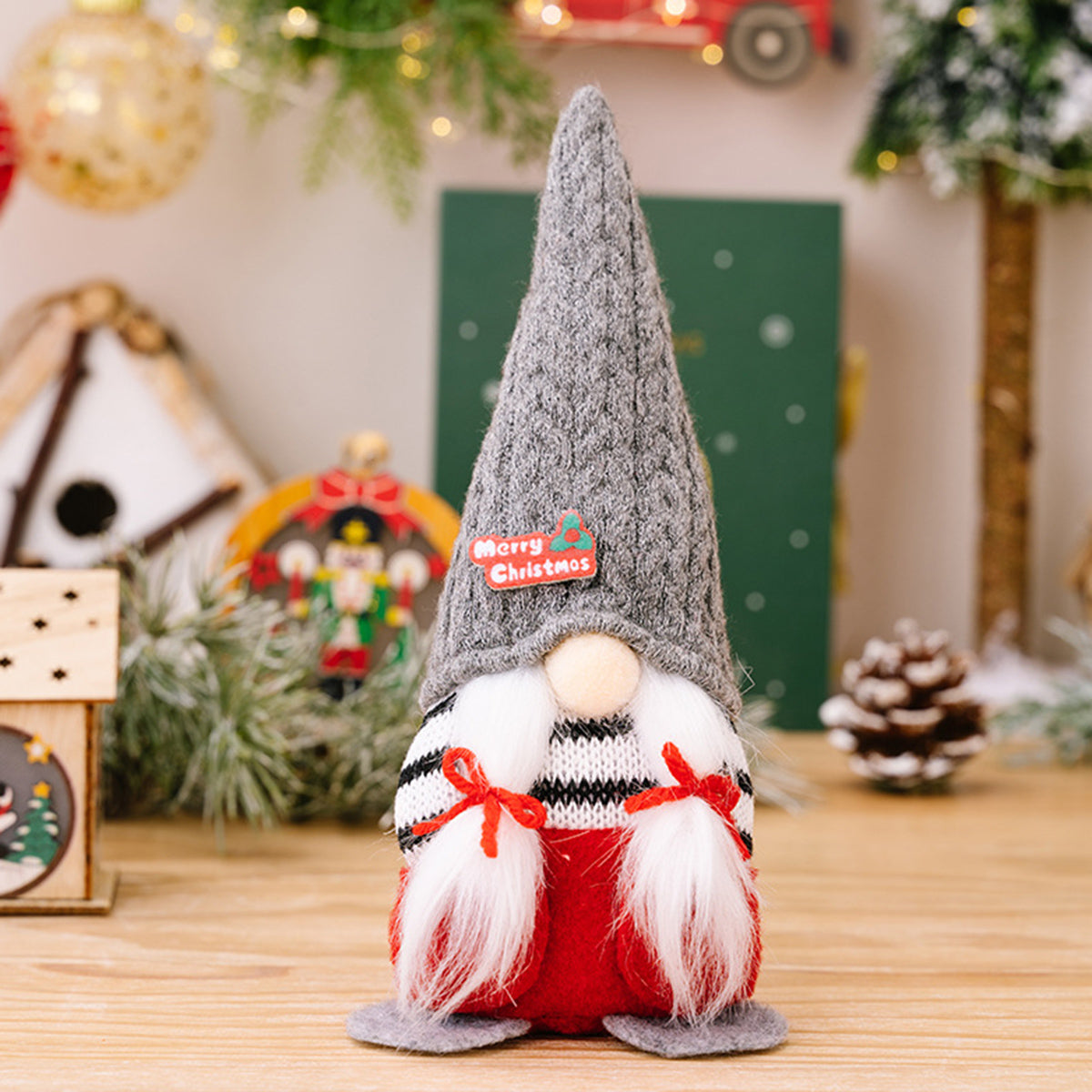 MERRY CHRISTMAS Faceless Gnome