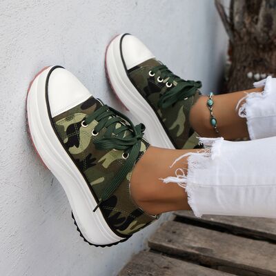 Contrast Trim Round Toe Platform Canvas Sneakers